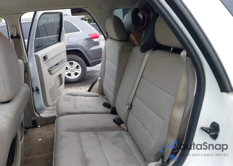 2010 Ford Escape Xlt from USA, damaged, VIN 1FMCU0DG6AKD02760